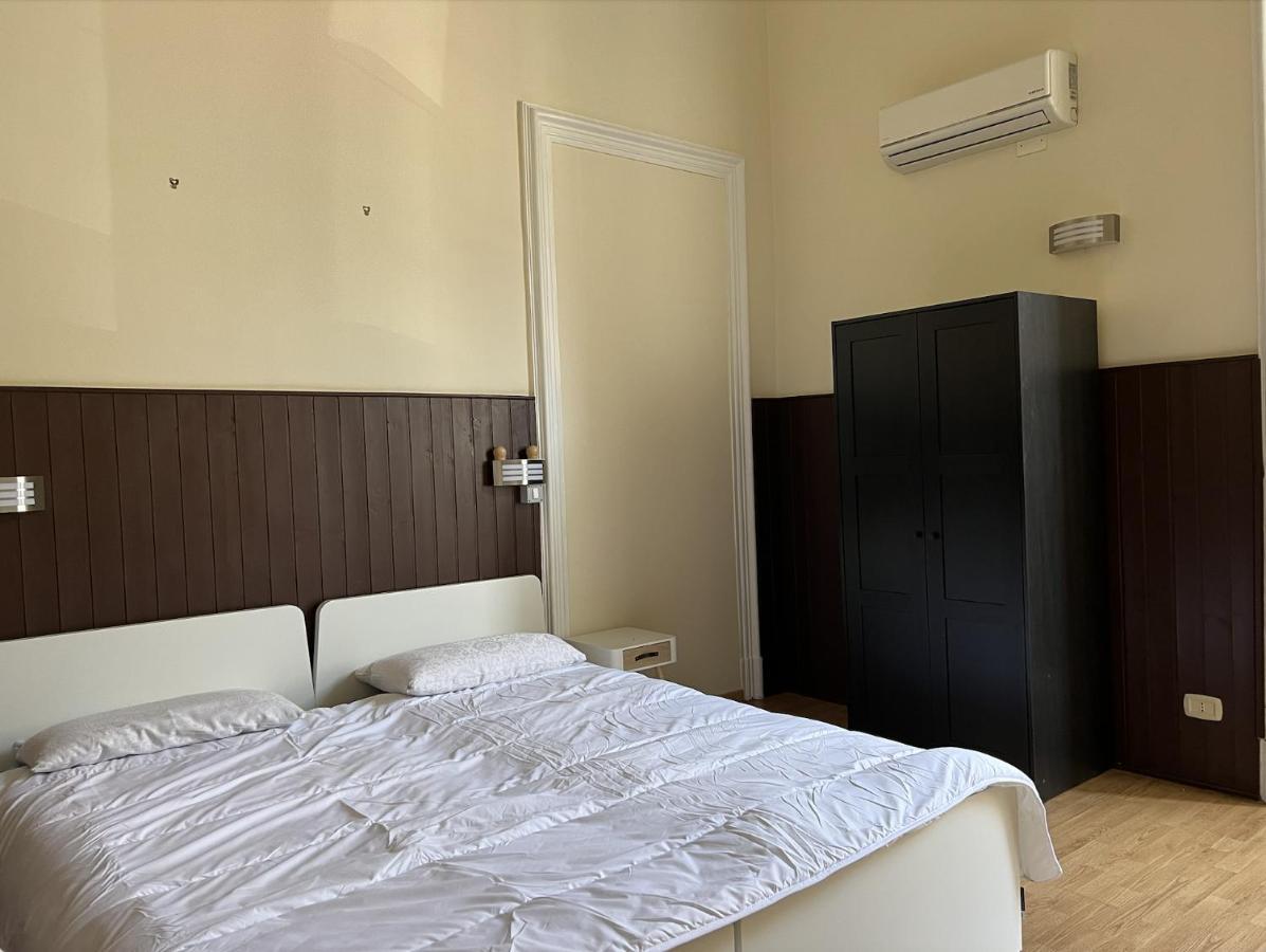 Il Giardino E Gli Affreschi Bed and Breakfast Catania Eksteriør billede