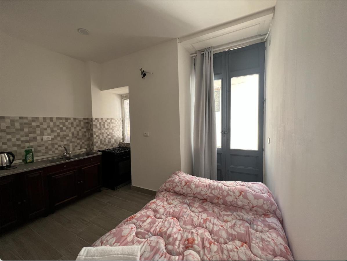 Il Giardino E Gli Affreschi Bed and Breakfast Catania Eksteriør billede